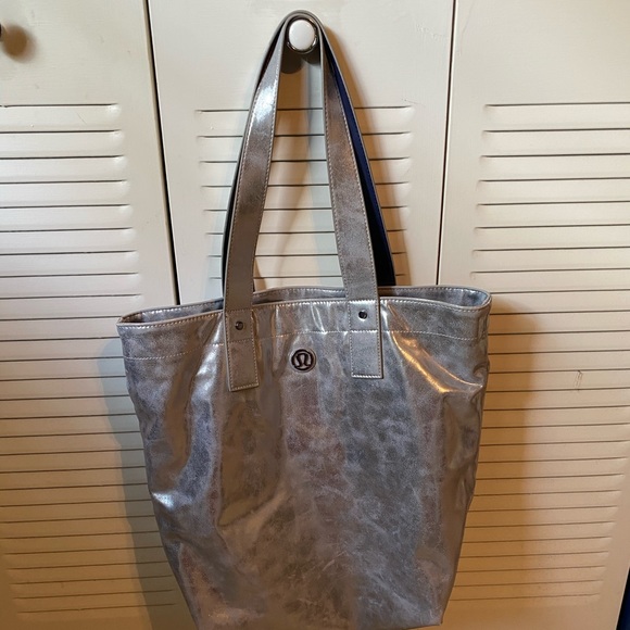 lululemon athletica Bags Lululemon Gym Bag Poshmark